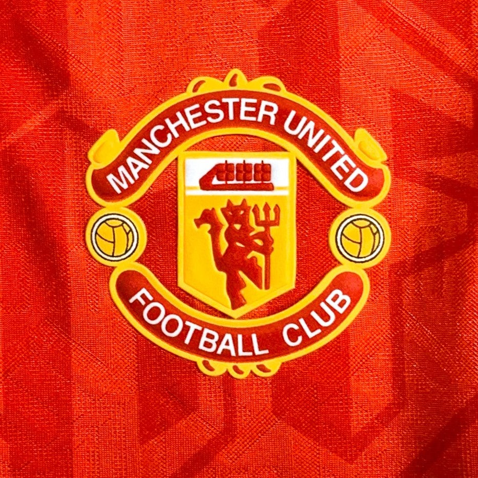 Manchester United 1993–1994, 7 Éric Cantona, Heim-Trikot