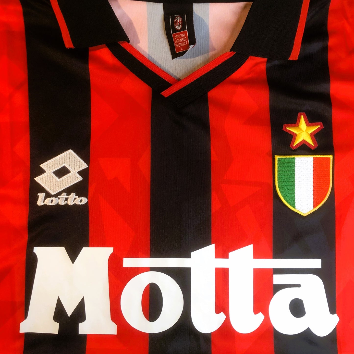 AC Mailand 1993-94, Heim-Trikot