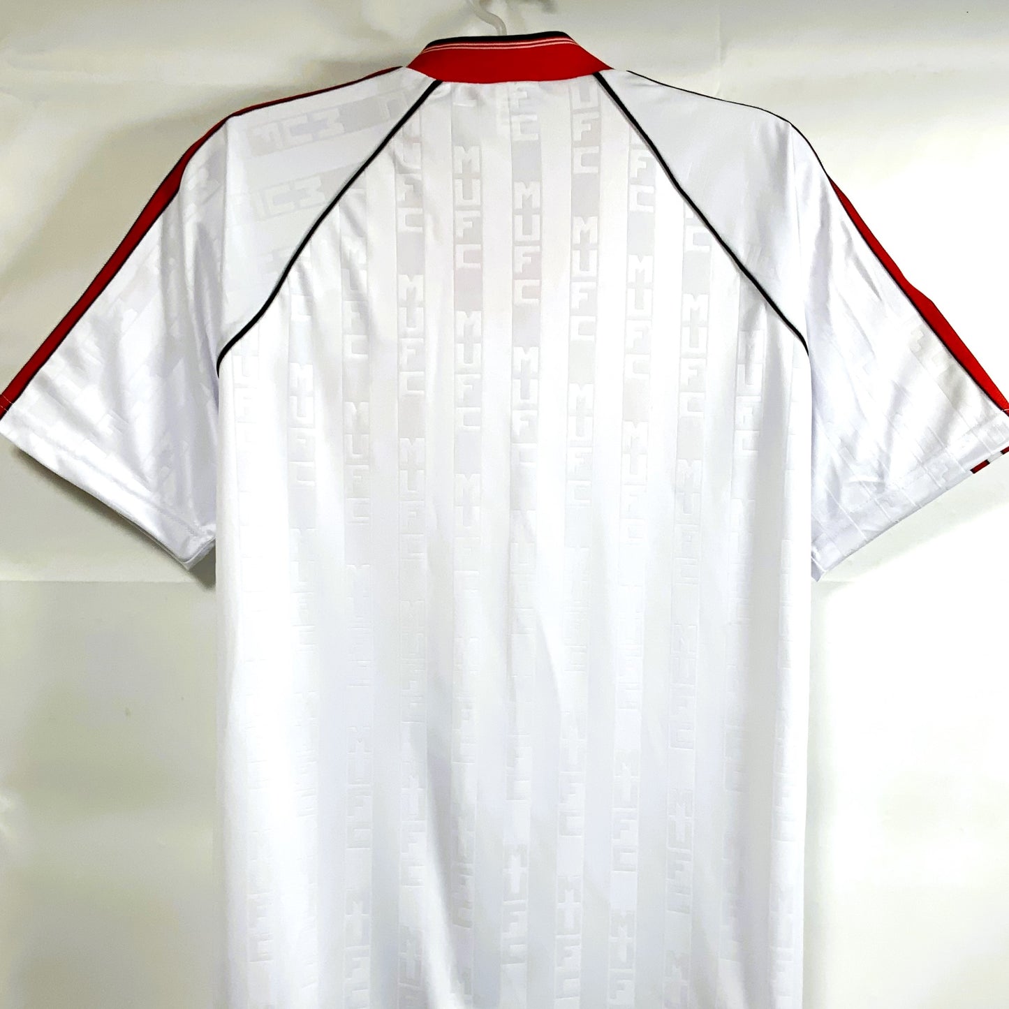 Manchester United 1988–1990, Auswärts-Trikot