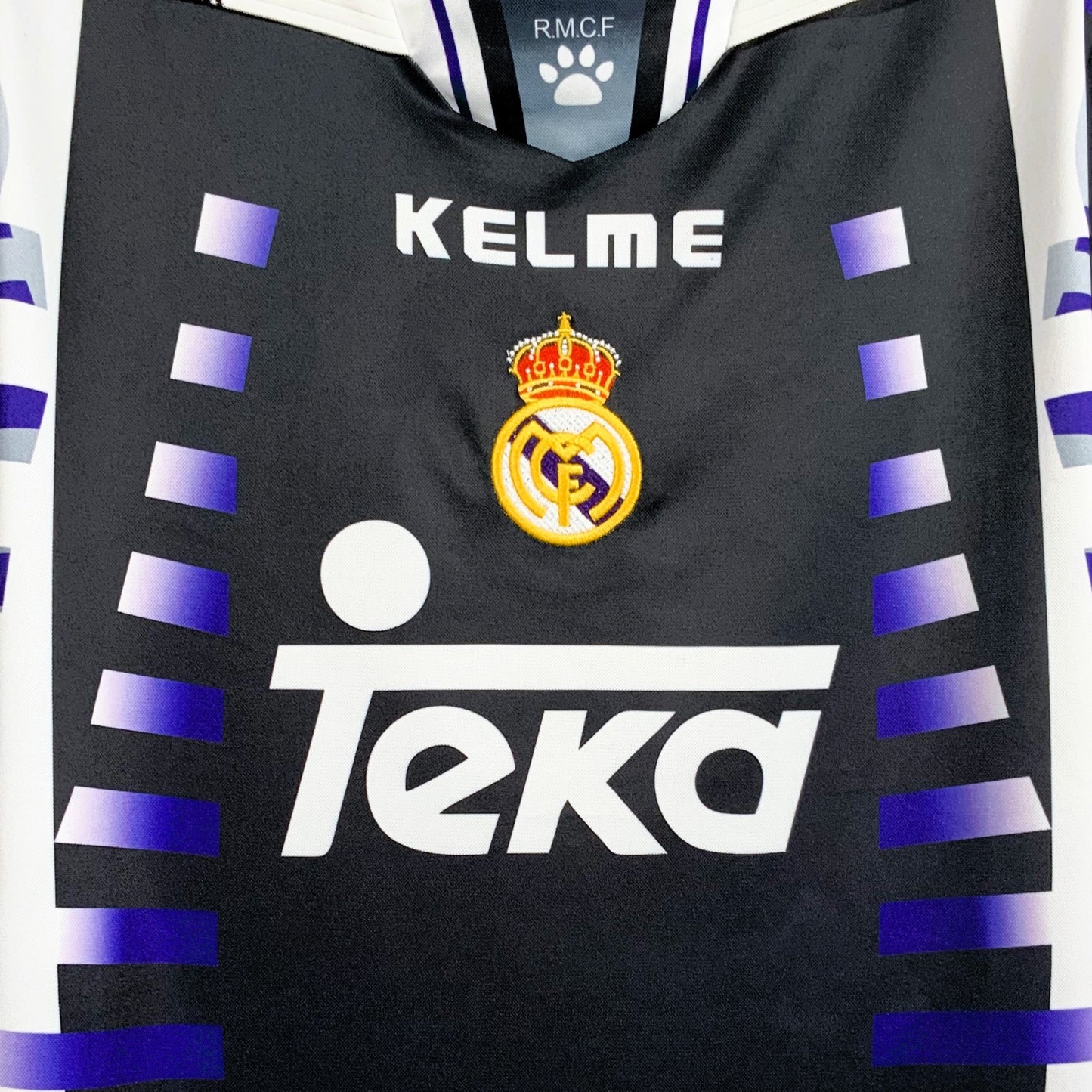 Real Madrid 1997-98, 3. Trikot