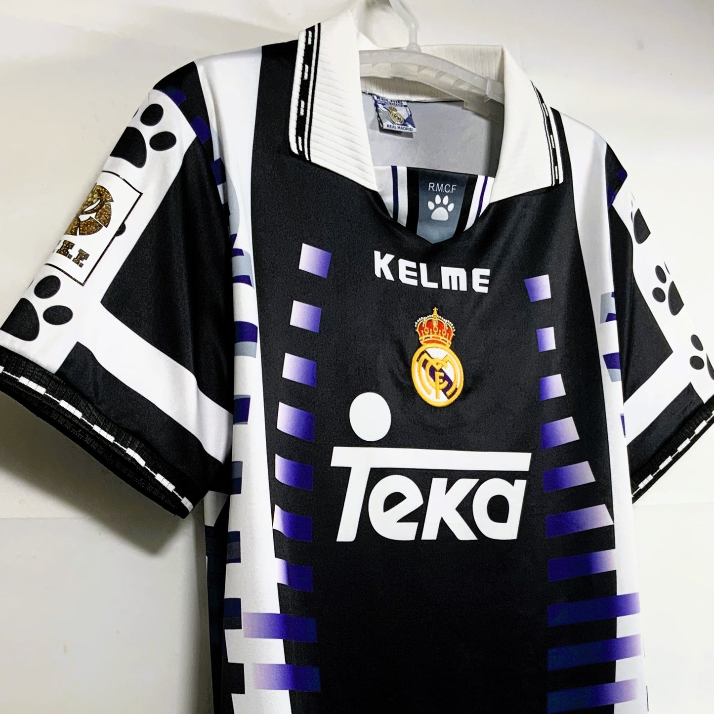 Real Madrid 1997-98, 3. Trikot