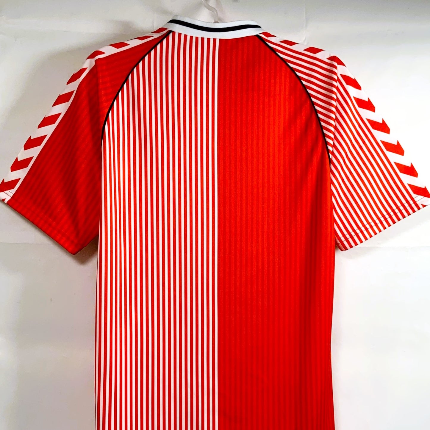 DBU Dänemark 1986, Heim-Trikot