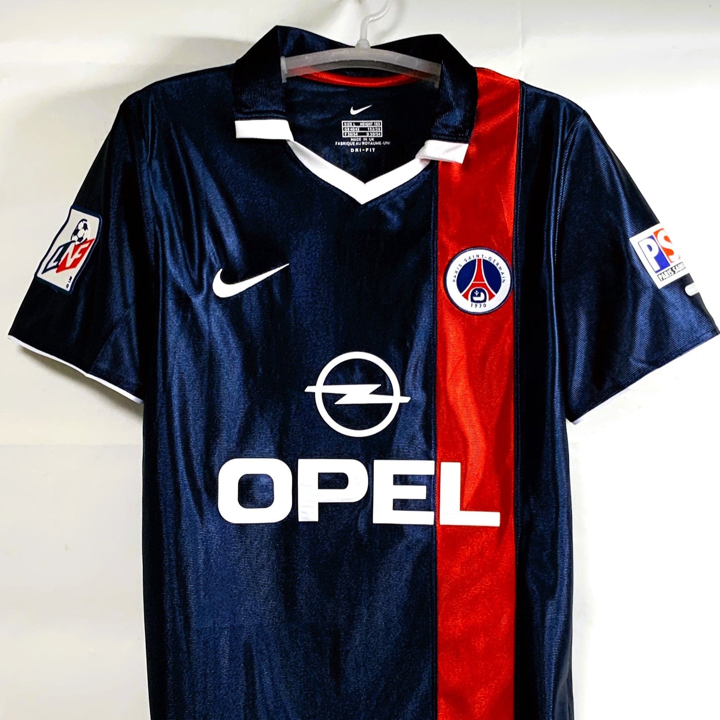 Paris Saint Germain 2001-02, Heim-Trikot, 21 Ronaldinho