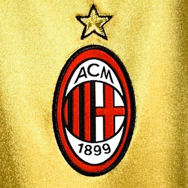 AC Mailand 2013-14, Drittes Trikot, 45 Mario Balotelli