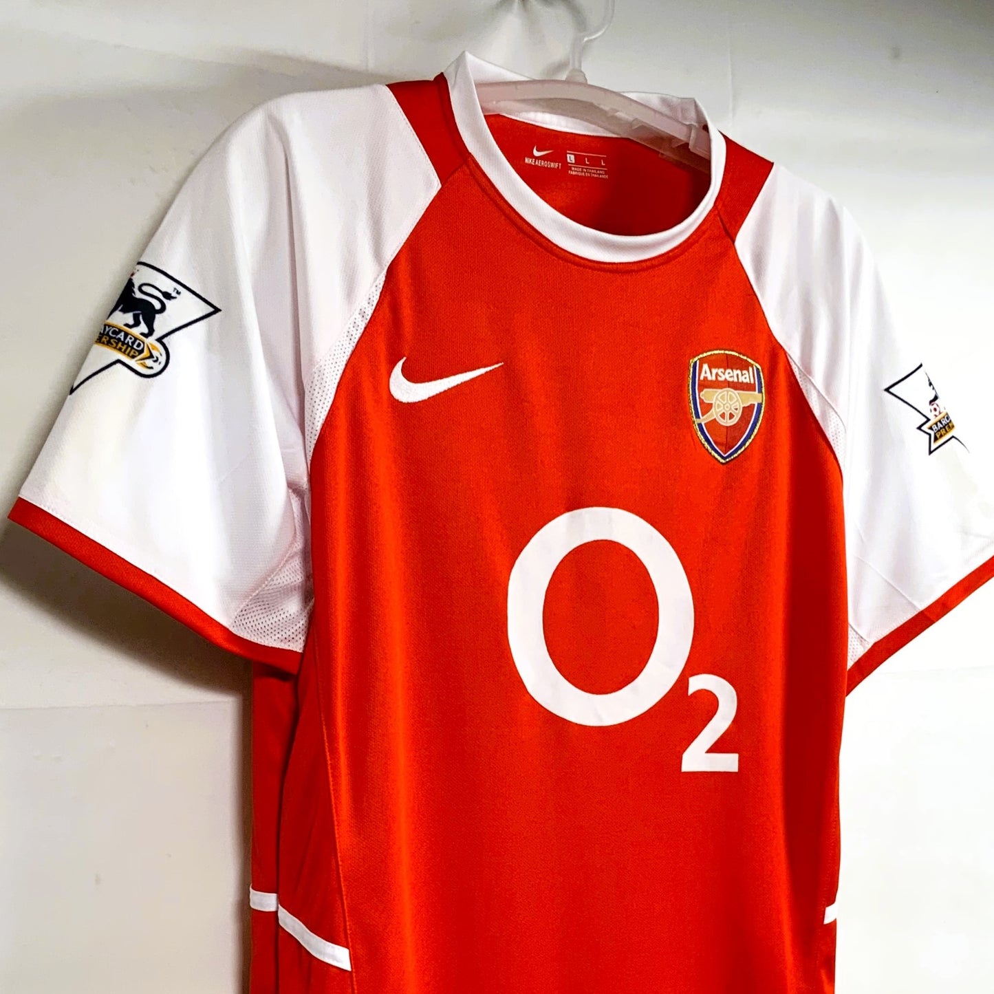 Arsenal FC 2003-04, Heim-Trikot, 10 Dennis Bergkamp