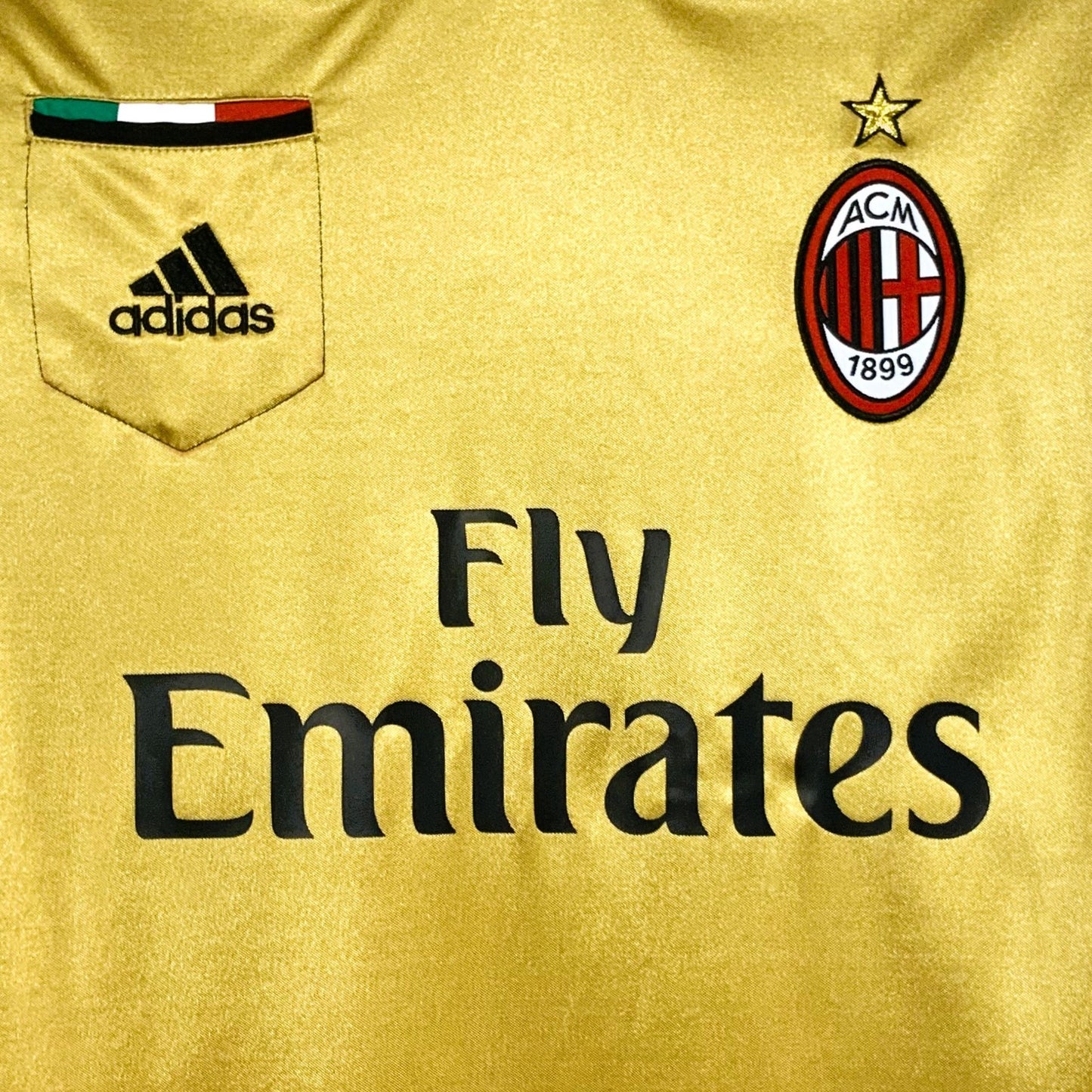 AC Mailand 2013-14, Drittes Trikot