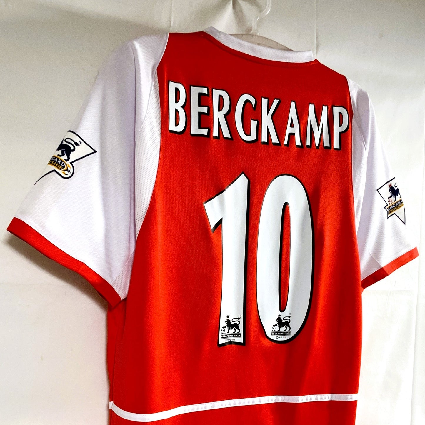 Arsenal FC 2003-04, Heim-Trikot, 10 Dennis Bergkamp