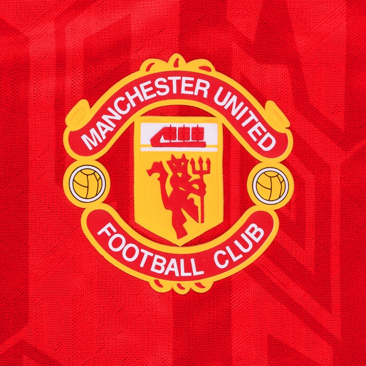 Manchester United 1993–1994, 7 Éric Cantona, Heim-Trikot