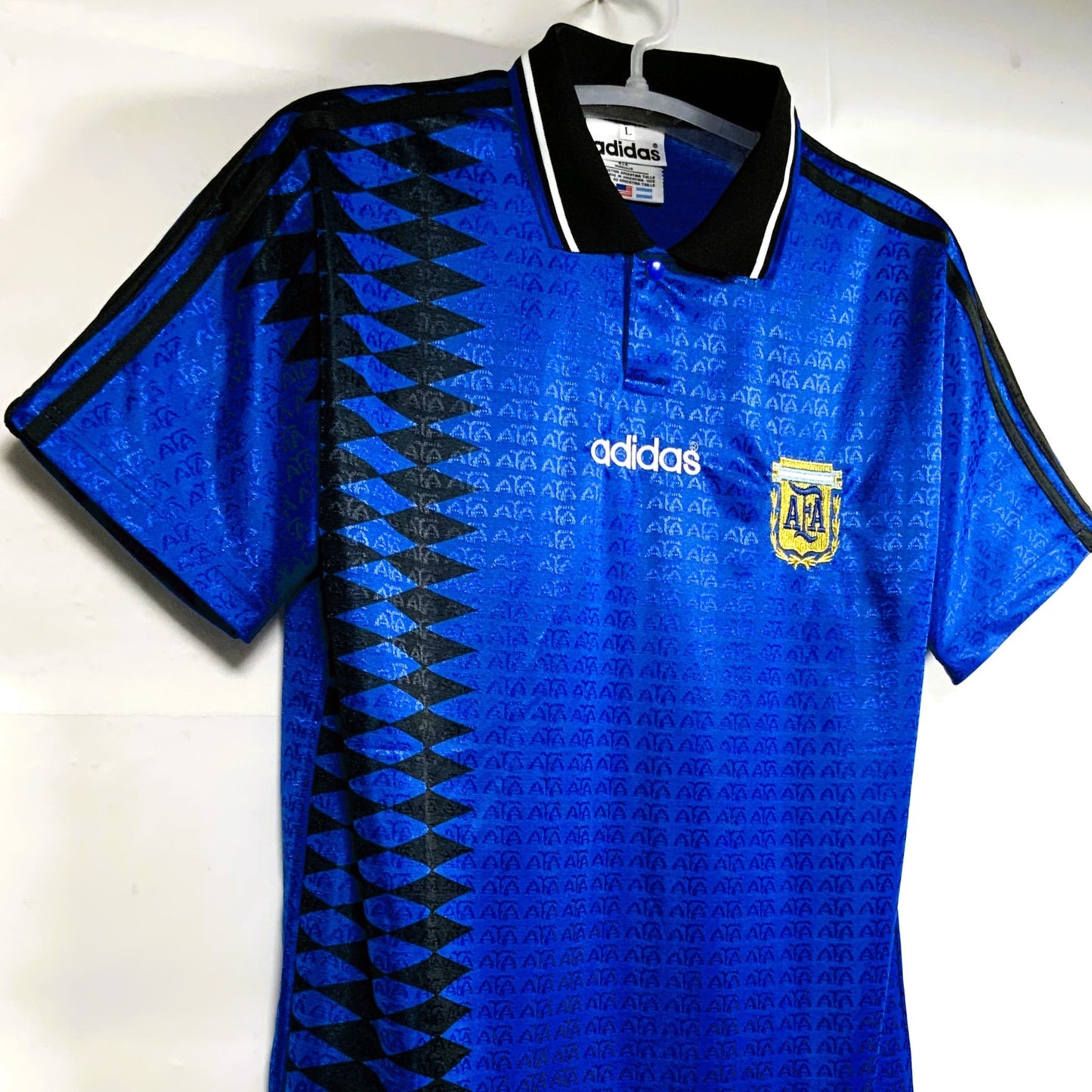 AFA Argentinien 1994, Auswärts-Trikot