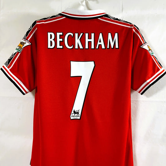 Manchester United 1998–2000, 7 David Beckham, Heim-Trikot