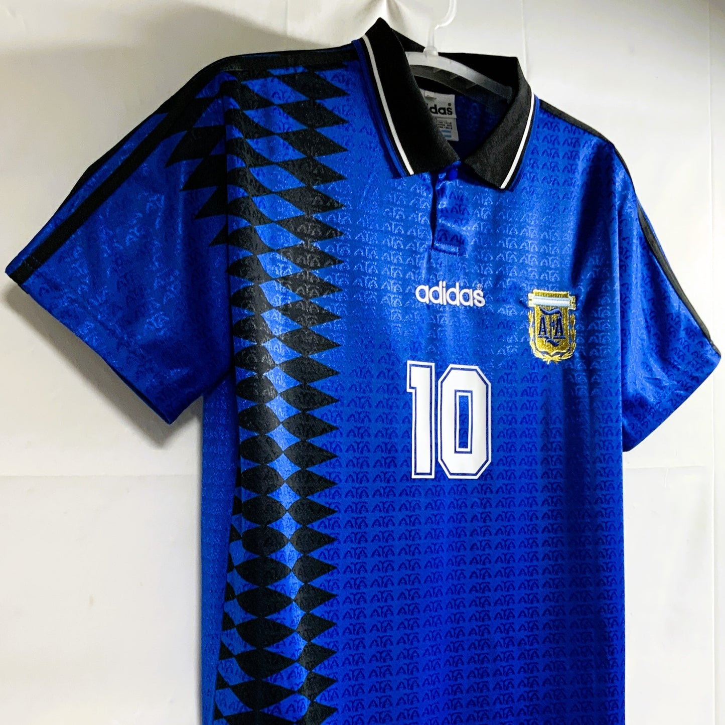 AFA Argentinien 1994, Auswärts-Trikot, 10 Diego Maradona