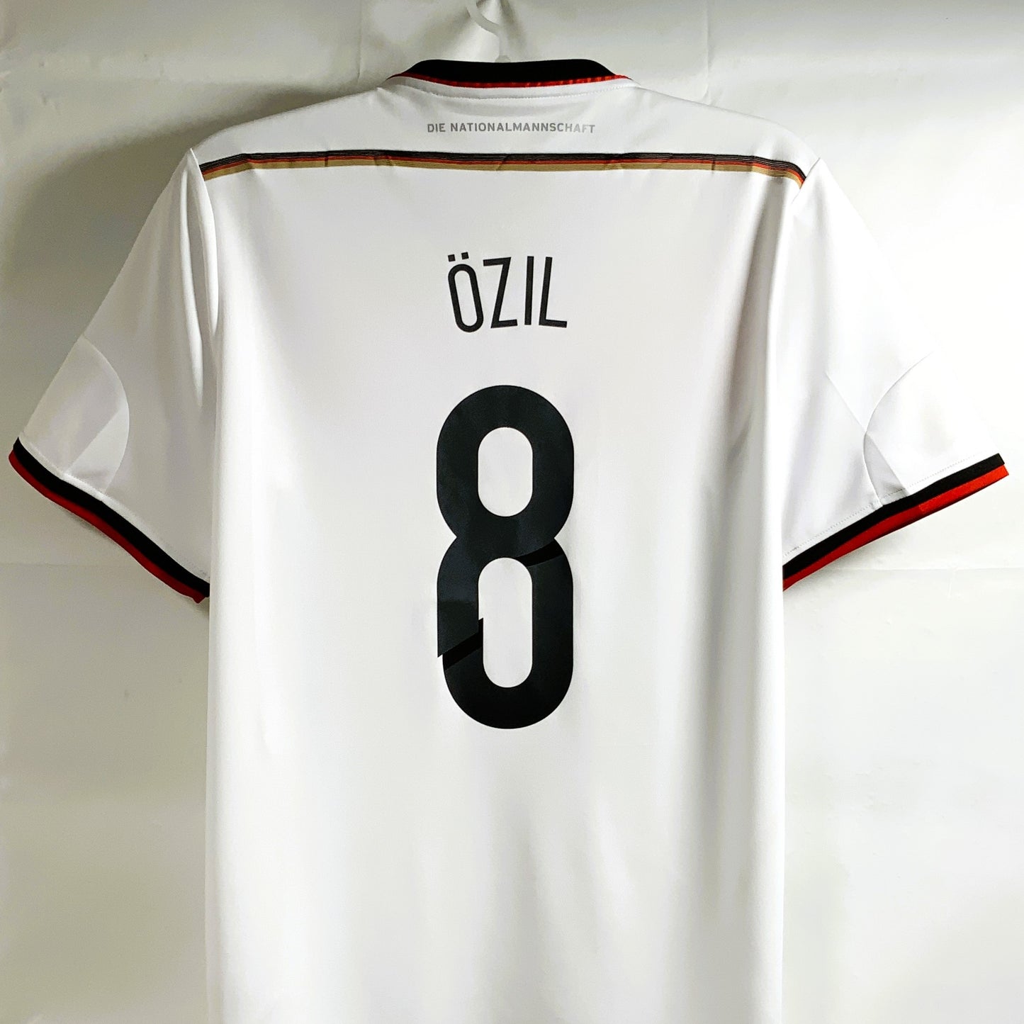 DFB Deutschland 2014, Heim-Trikot, 8 Mesut Özil