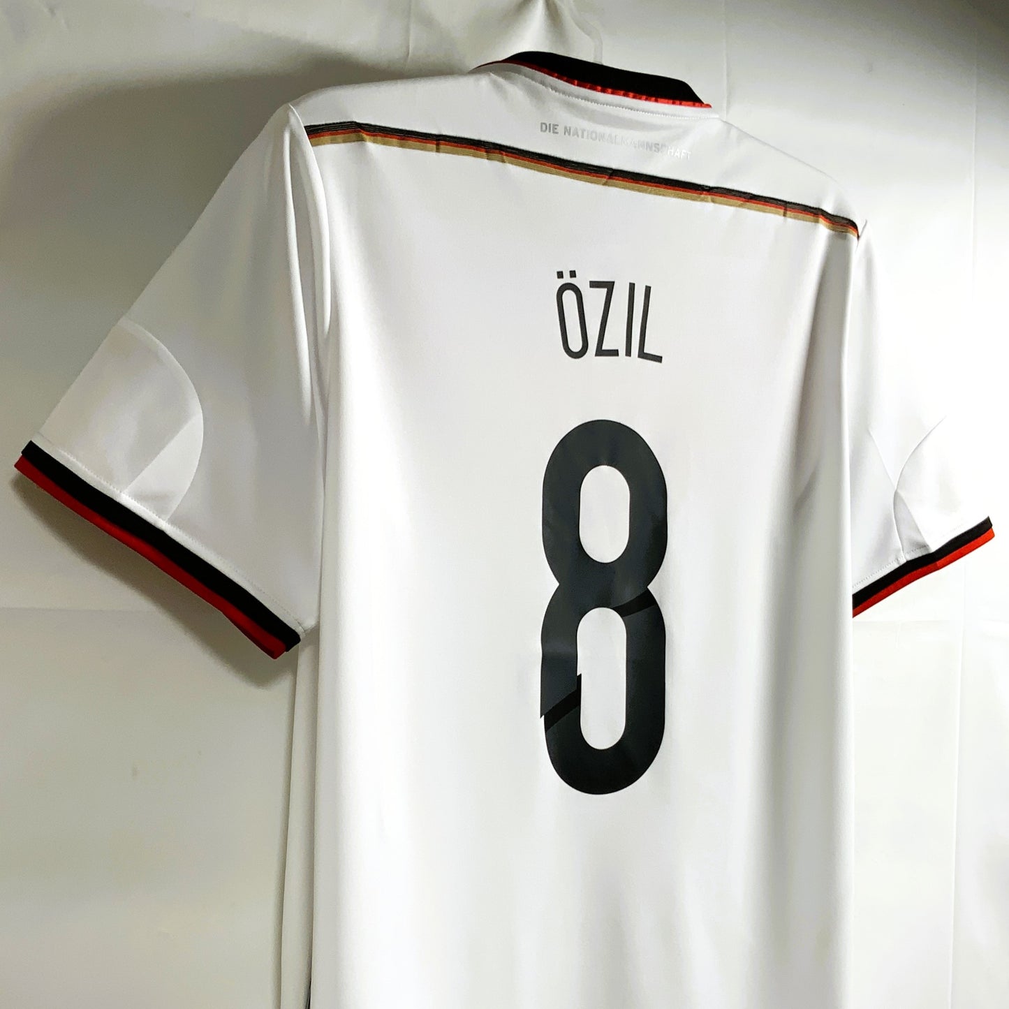 DFB Deutschland 2014, Heim-Trikot, 8 Mesut Özil